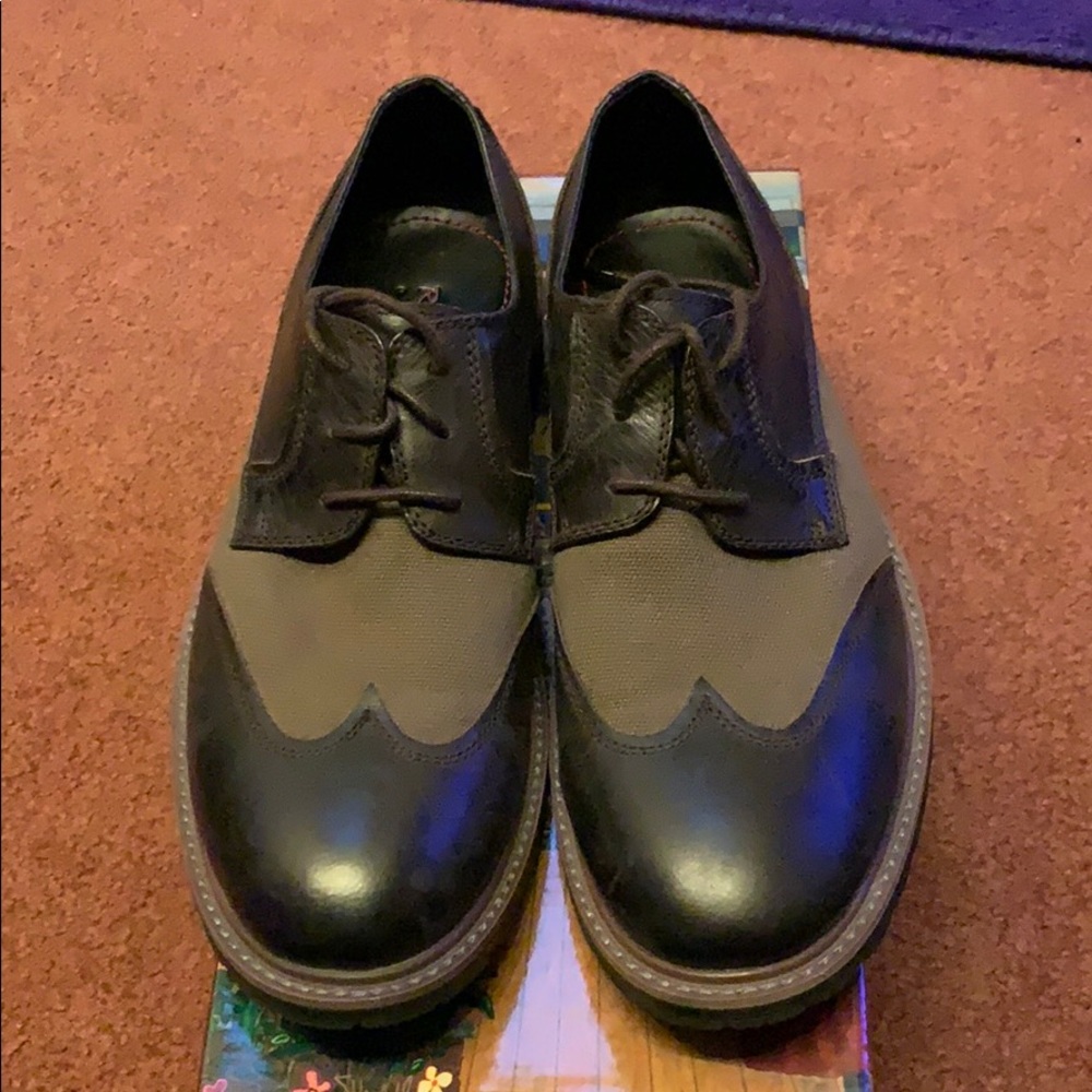 Robert Wayne Brown Dress Shoes In Box